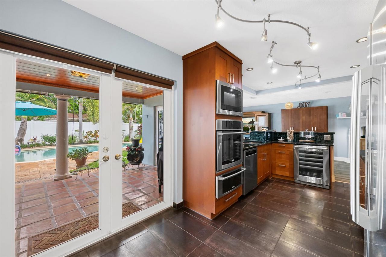 6816 NW 28th Terrace, Fort Lauderdale, FL 33309 Photo