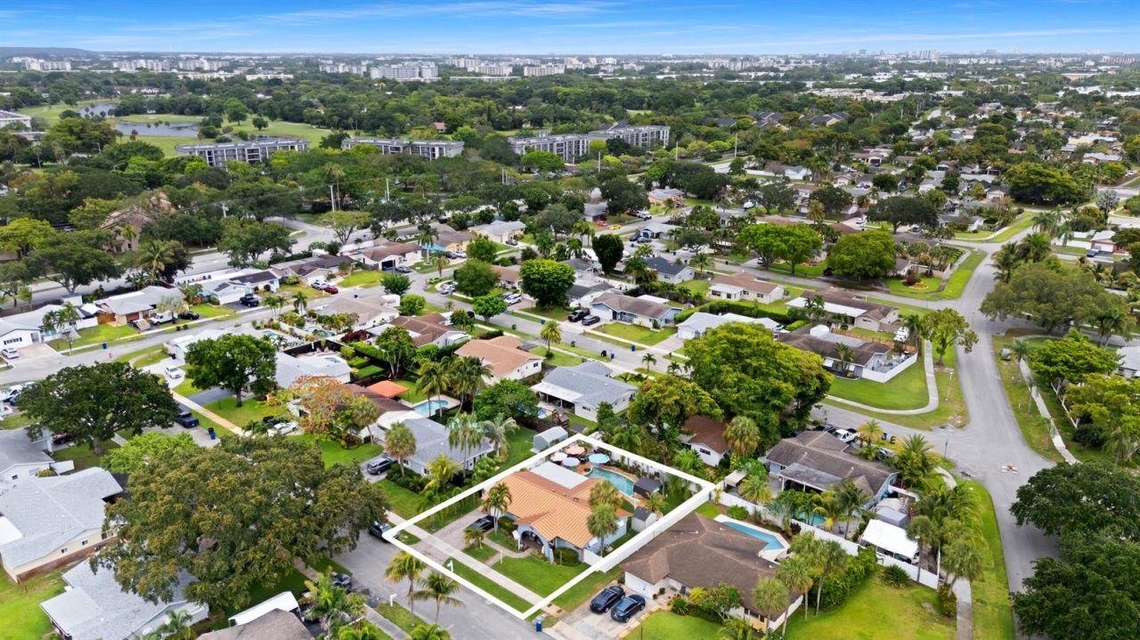 6816 NW 28th Terrace, Fort Lauderdale, FL 33309 Photo