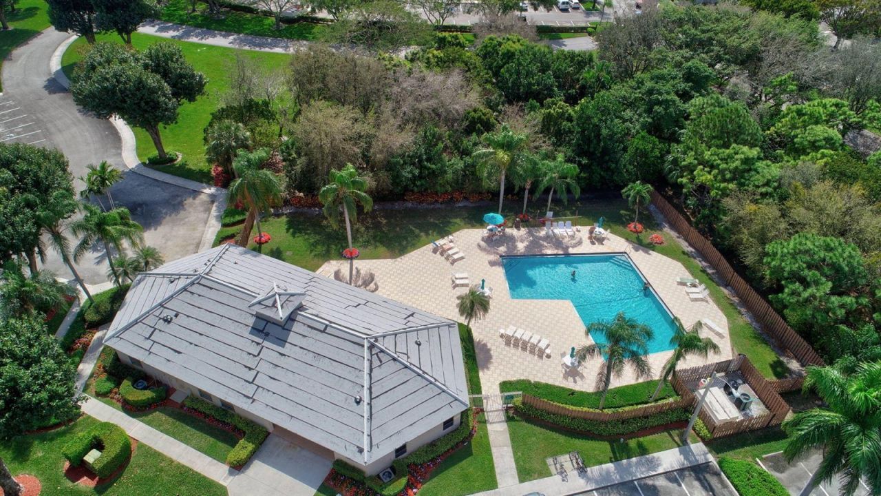 3325 Jaywood Terrace , Unit 1090, Boca Raton, FL 33431 Photo