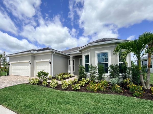 10470 SW Highpointe Drive , Unit 127, Stuart, FL 34997