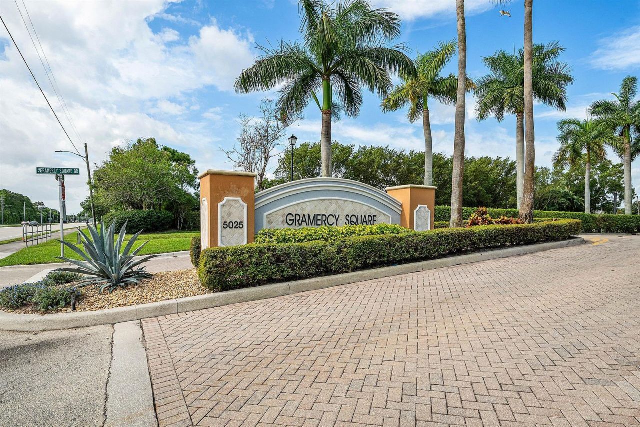 238 E Chrystie Circle , Delray Beach, FL 33484 Photo