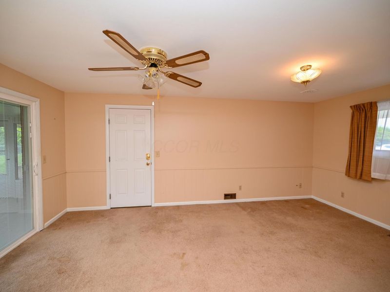 237 Edgefield Boulevard , Marion, OH 43302 Photo 17