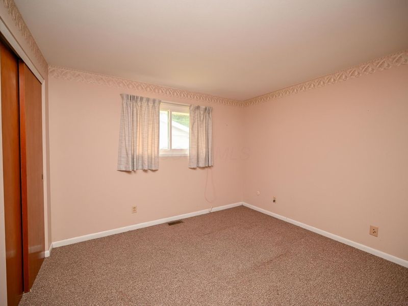 237 Edgefield Boulevard , Marion, OH 43302 Photo 21