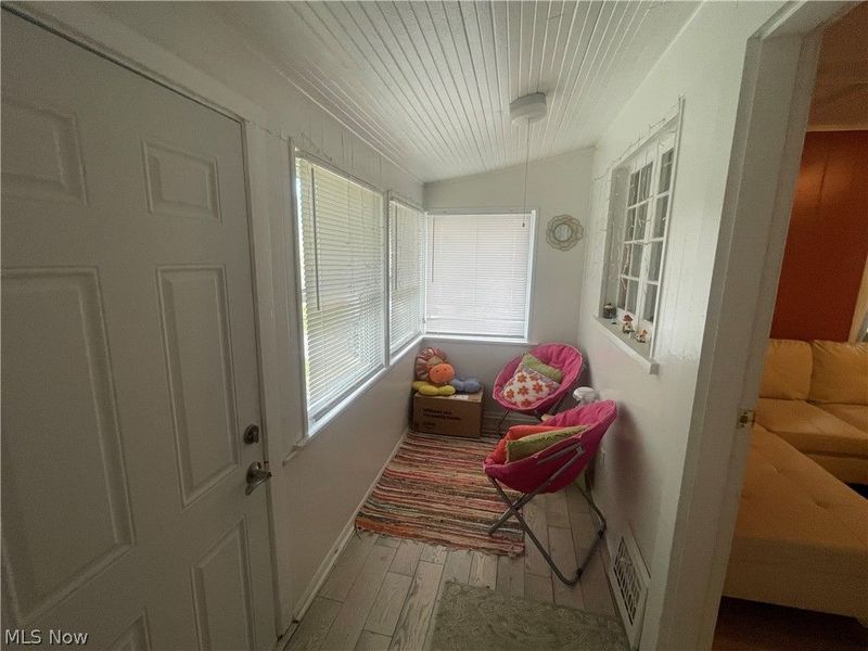 3325 W 125th Street, Cleveland, OH 44111 Photo 4