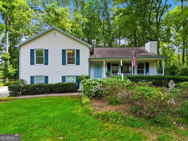 6166 Picketts Ridge NW, Acworth, GA 30101