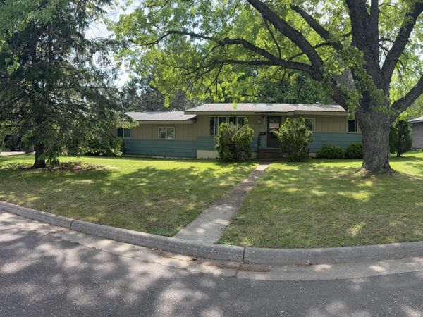 919 8th Street, Cloquet, MN 55720