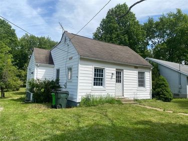 4111 Pardee Road , Stow, OH 44224