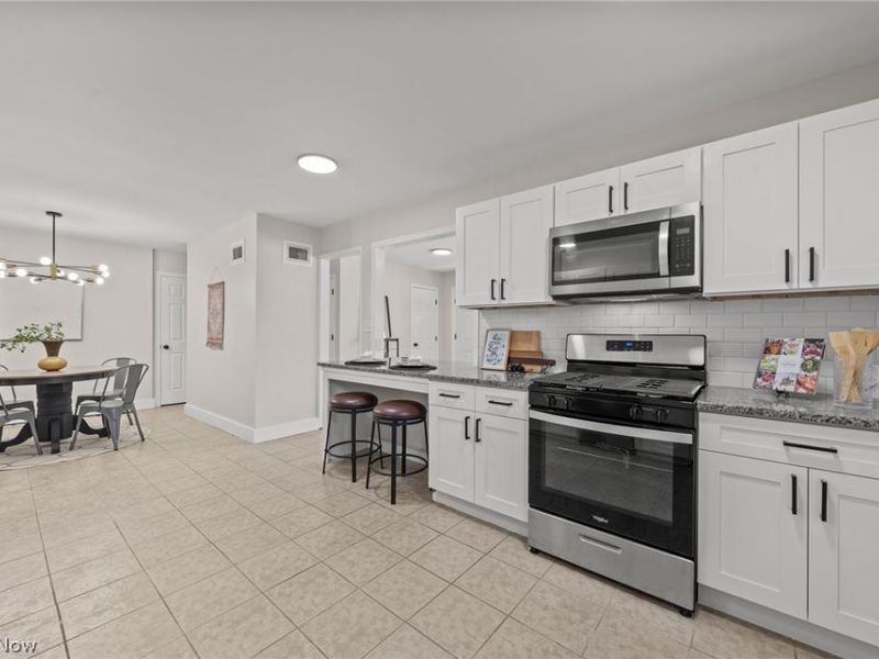 2221 Maxine Avenue NE, Canton, OH 44705 Photo 13