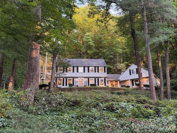 212 Estate Drive, Hendersonville, NC 28739