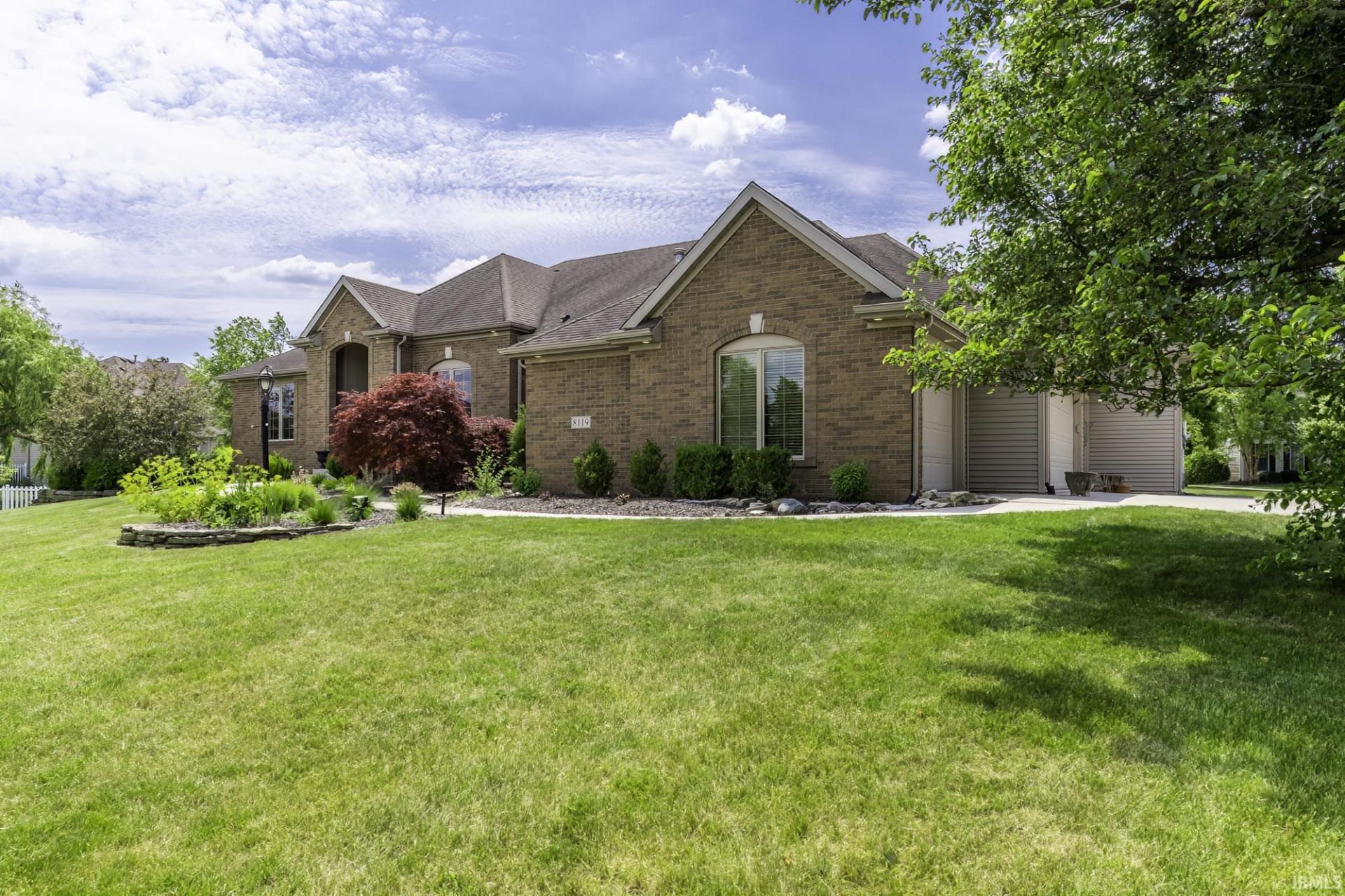 8119 Inverness Lakes Trail, Fort Wayne, IN 46814 Main Photo