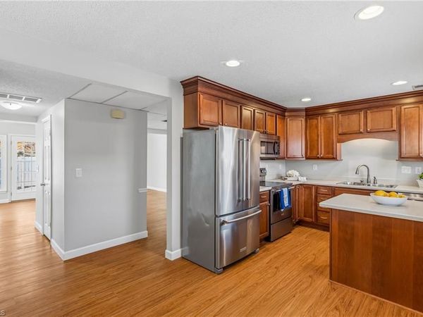 3229 Regents Park Lane, Unit A, Greensboro, NC 27455