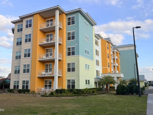 8061 VACATION Avenue, Unit 104, Kissimmee, FL 34747