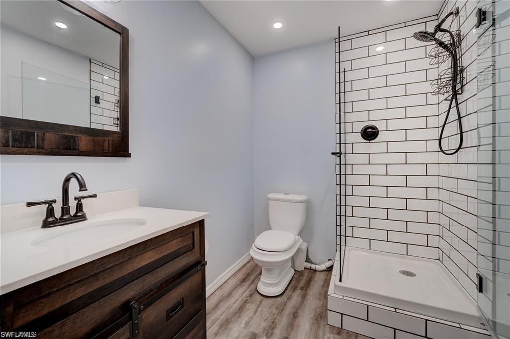 551 Golden Gate Blvd W, Naples, FL 34120 Photo