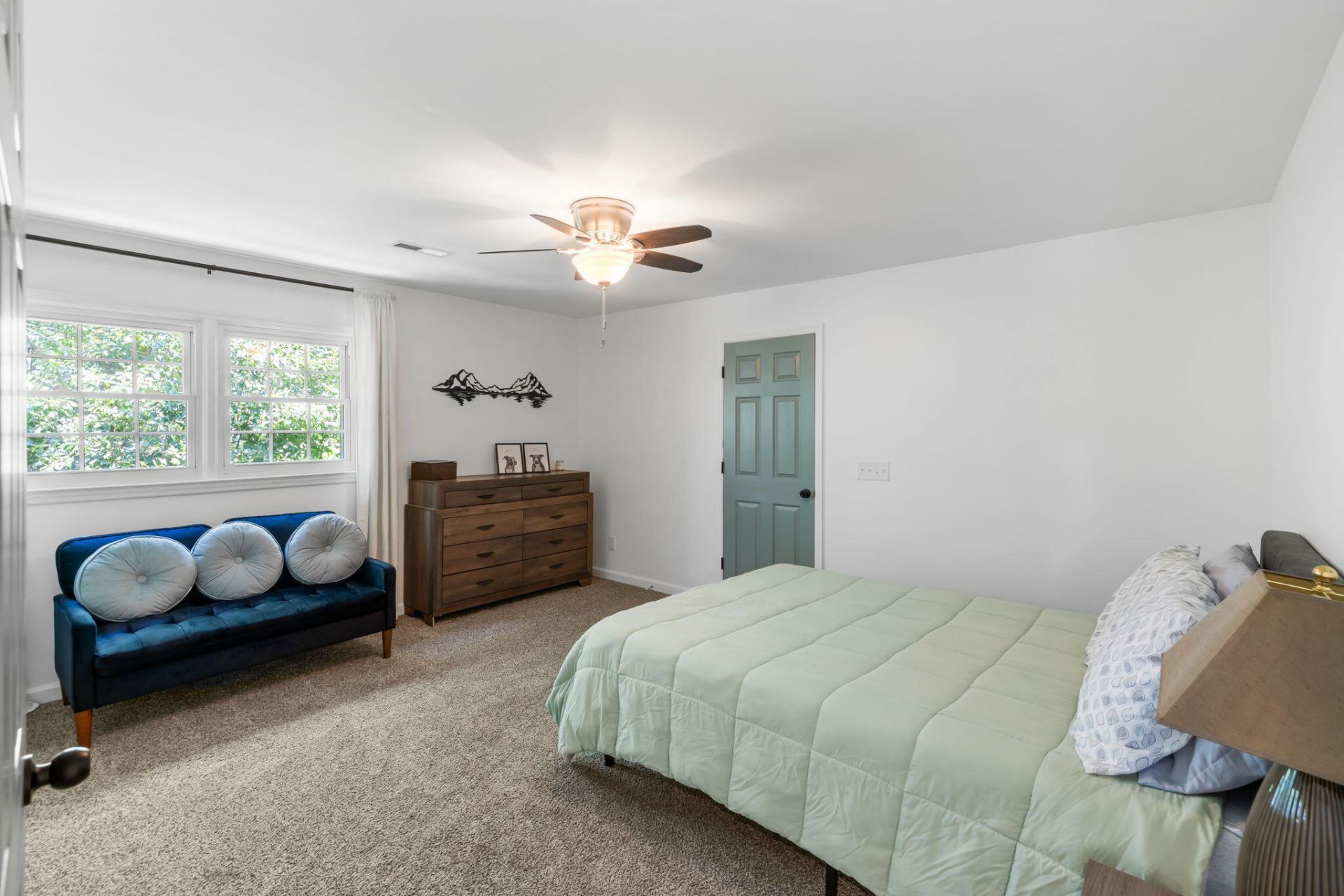 2260 Forest Lakes Boulevard Photo 17