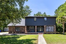 2260 Forest Lakes Boulevard photo 4