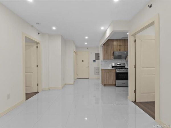 124-28 Queens Boulevard , Unit 10A, Kew Gardens, NY 11415