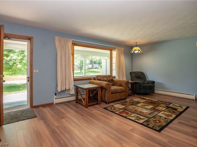 10340 Persimmon Street NW, Canal Fulton, OH 44614 Photo 3