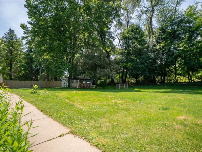 10340 Persimmon Street NW, Canal Fulton, OH 44614 Photo 37