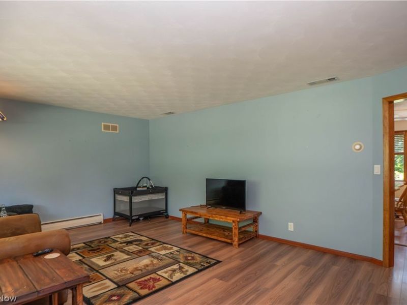 10340 Persimmon Street NW, Canal Fulton, OH 44614 Photo 4