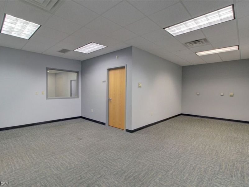 366 Portland Way N, Galion, OH 44833 Photo 8