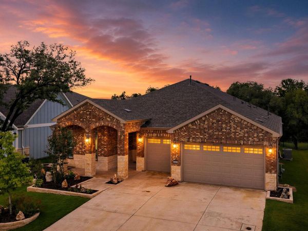 222 Saddlebred LN , Georgetown, TX 78633