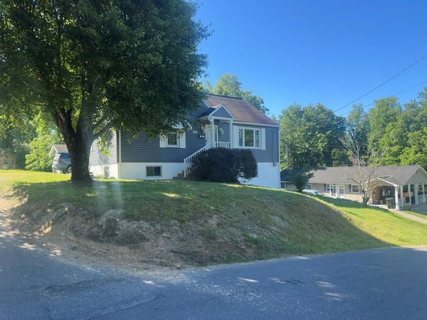 407 E Street, BECKLEY, WV 25801
