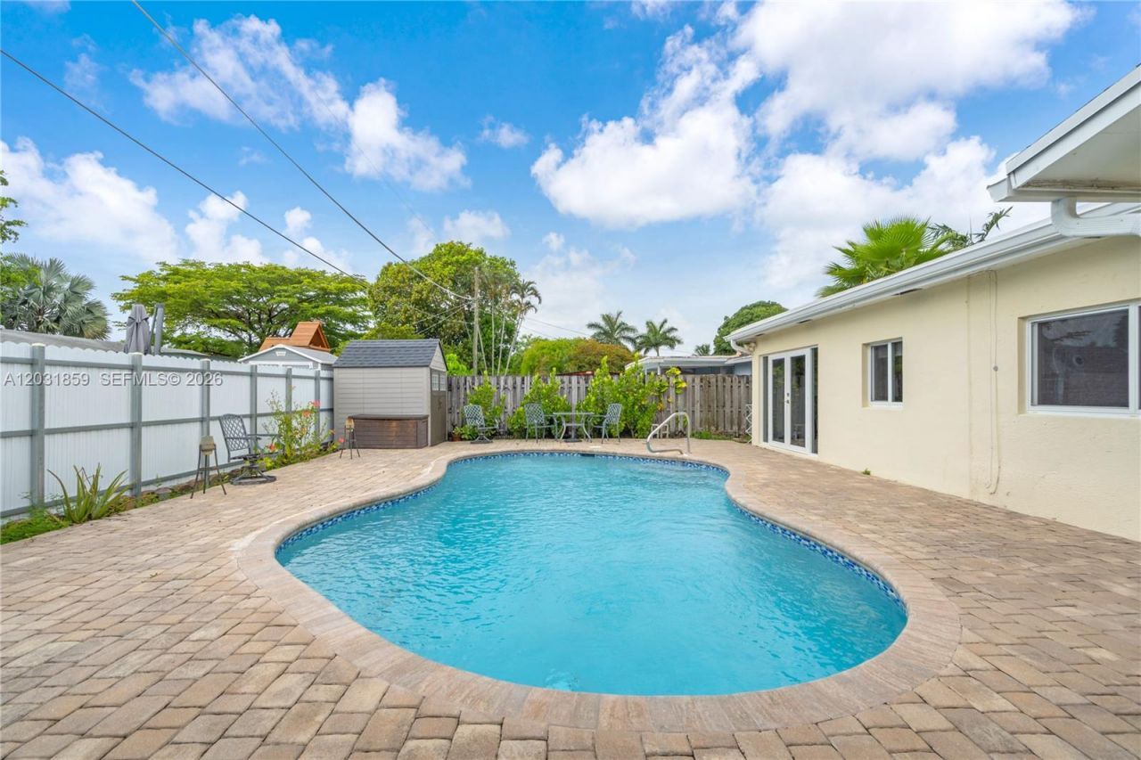9770 NW 25th St , Sunrise, FL 33322 Photo
