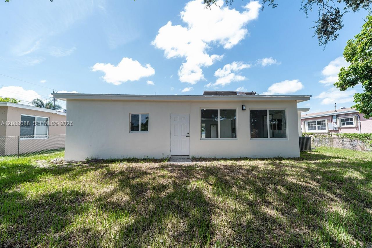 7721 Indigo St , Miramar, FL 33023 Photo