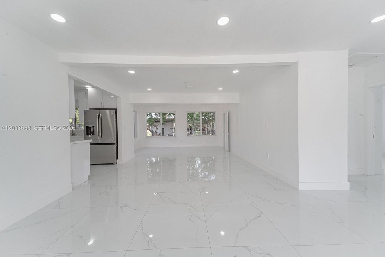 7721 Indigo St , Miramar, FL 33023 Photo