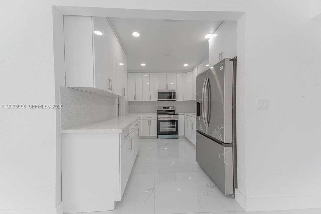 7721 Indigo St , Miramar, FL 33023 Photo