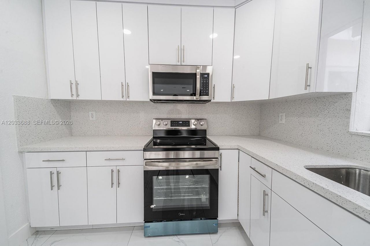 7721 Indigo St , Miramar, FL 33023 Photo