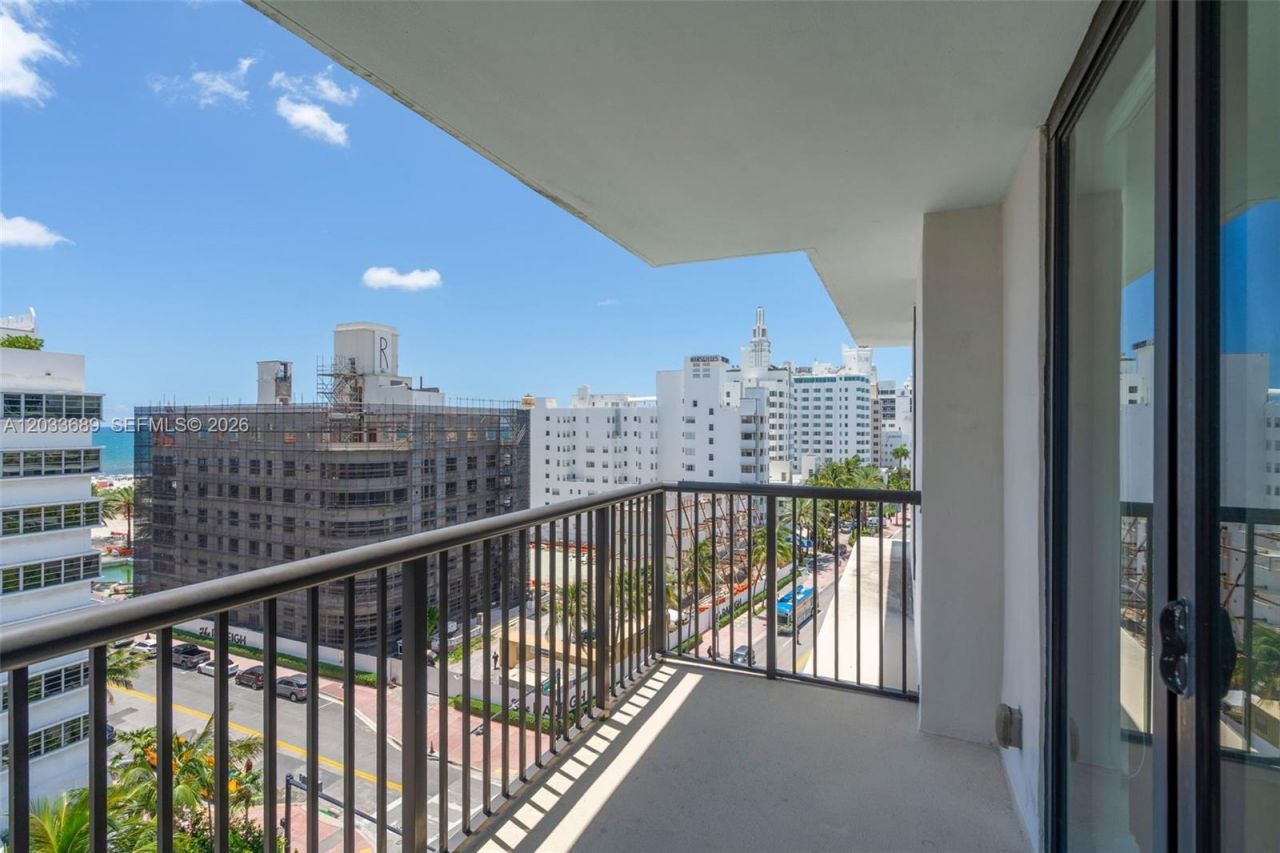 1800 Collins Ave , Unit 10F, Miami Beach, FL 33139 Photo