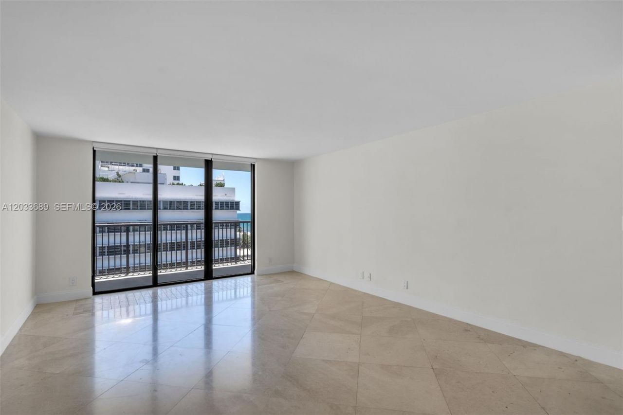 1800 Collins Ave , Unit 10F, Miami Beach, FL 33139 Photo