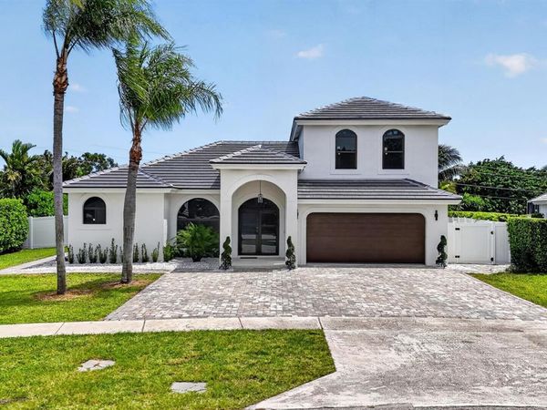 7548 Fairway Trail , Boca Raton, FL 33487