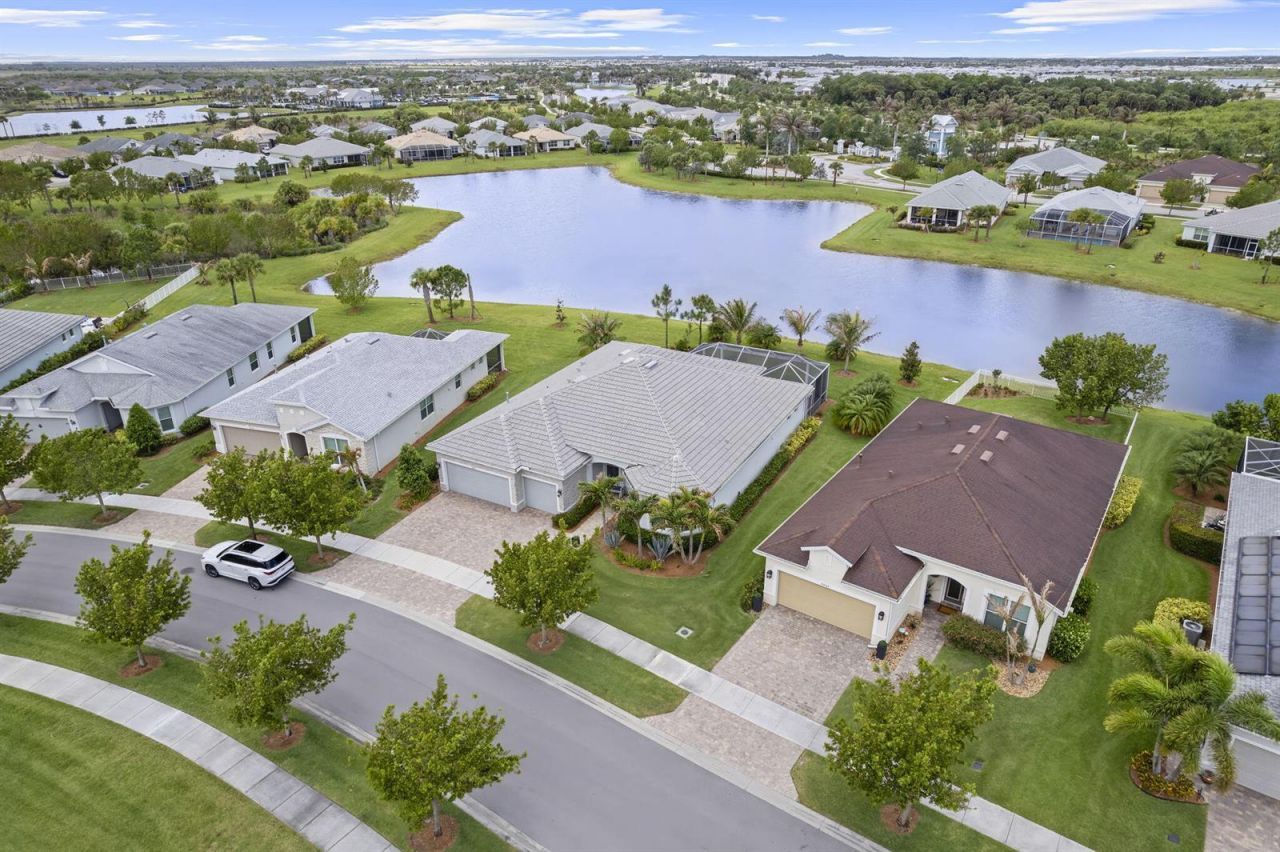 9271 Sinoper Lane , Port Saint Lucie, FL 34987 Photo