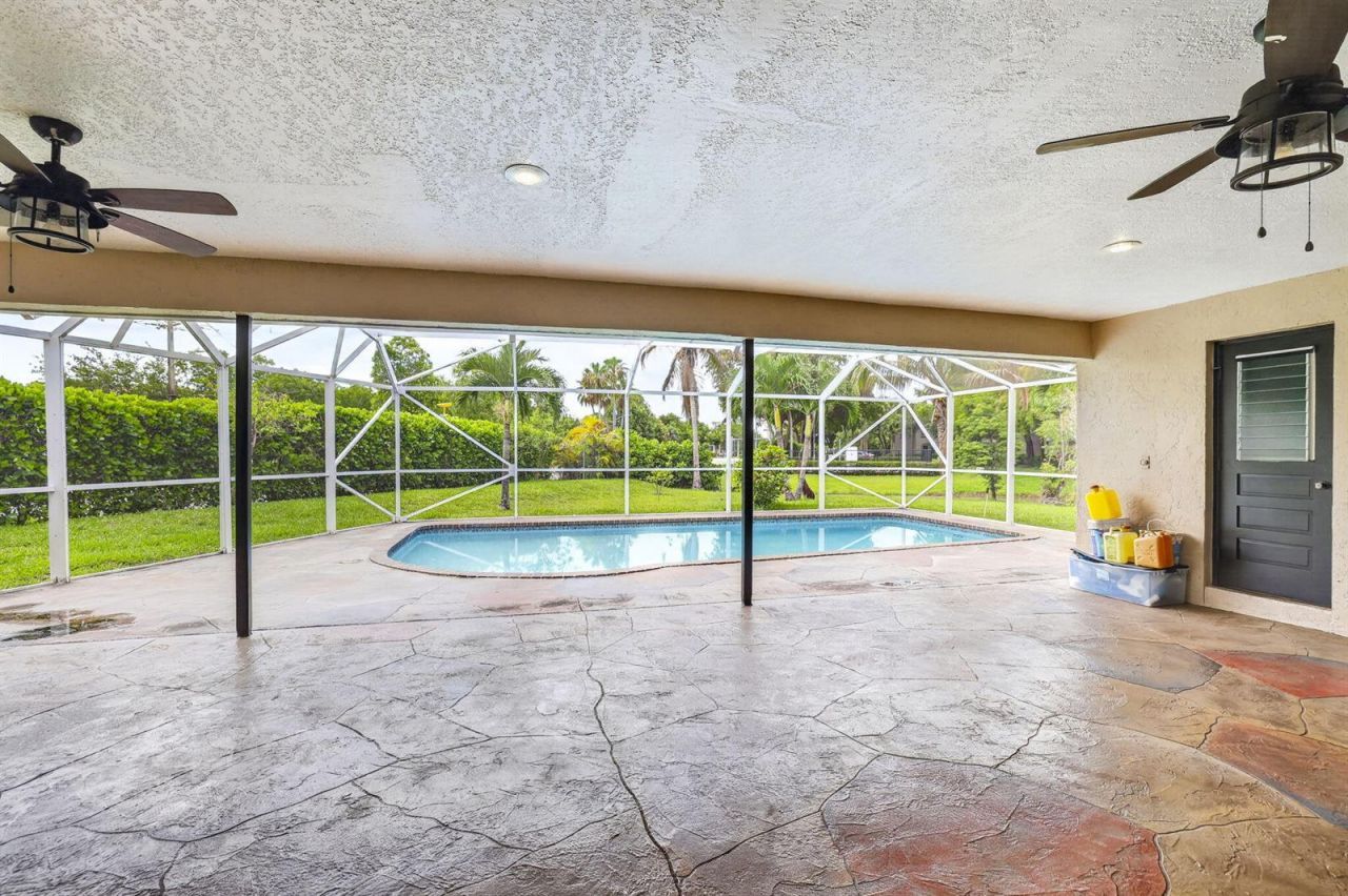 2403 NW 118th Terrace, Coral Springs, FL 33065 Photo