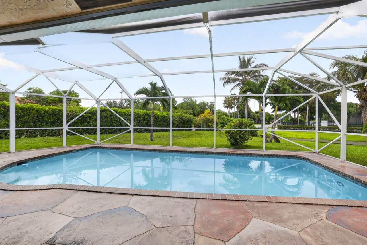 2403 NW 118th Terrace, Coral Springs, FL 33065 Photo