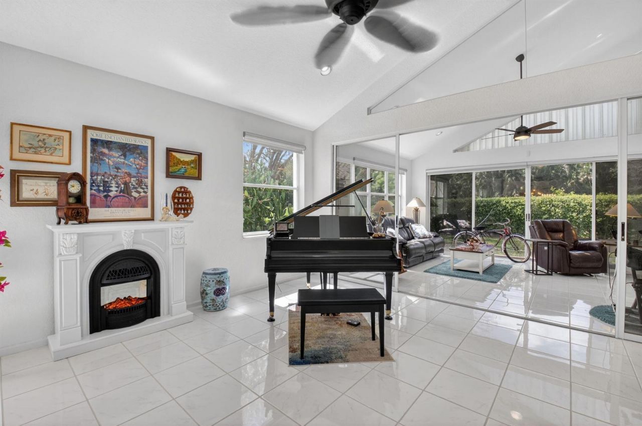 11893 Fountainside Circle , Boynton Beach, FL 33437 Photo