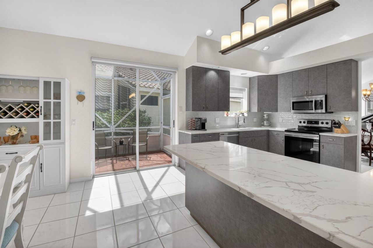 11893 Fountainside Circle , Boynton Beach, FL 33437 Photo