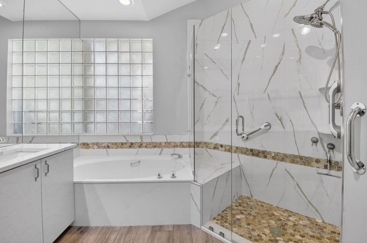 11893 Fountainside Circle , Boynton Beach, FL 33437 Photo