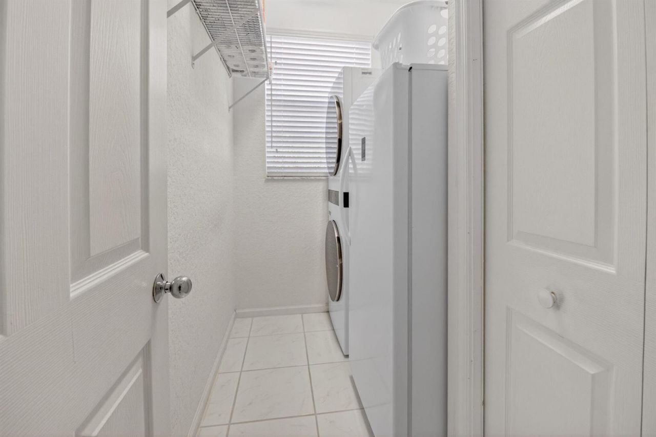 11893 Fountainside Circle , Boynton Beach, FL 33437 Photo