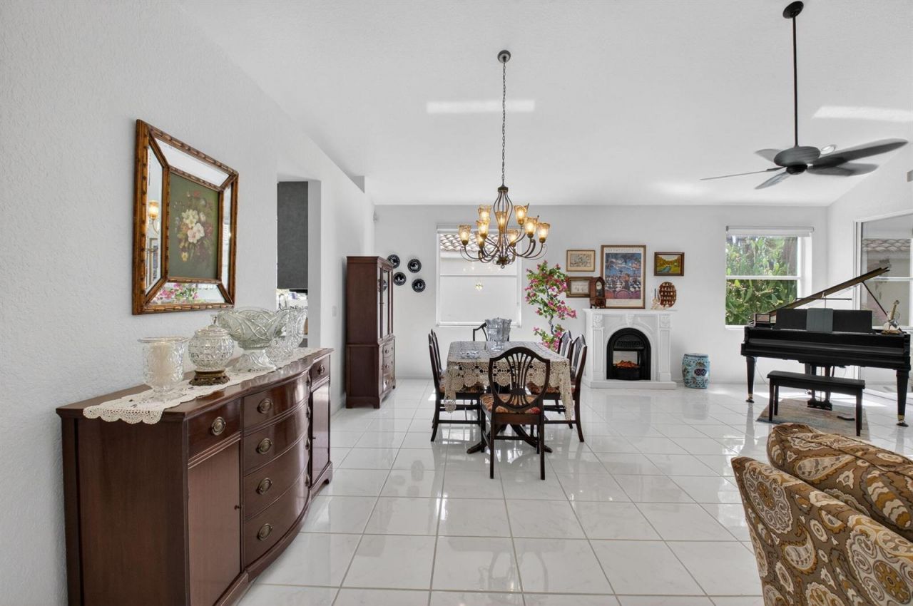 11893 Fountainside Circle , Boynton Beach, FL 33437 Photo