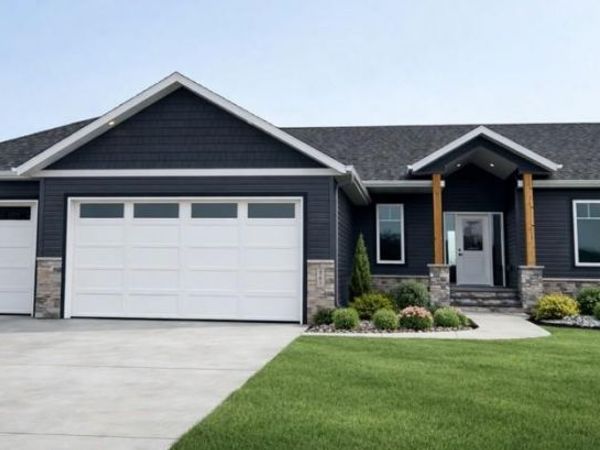 867 Harvest Circle, Horace, ND 58047