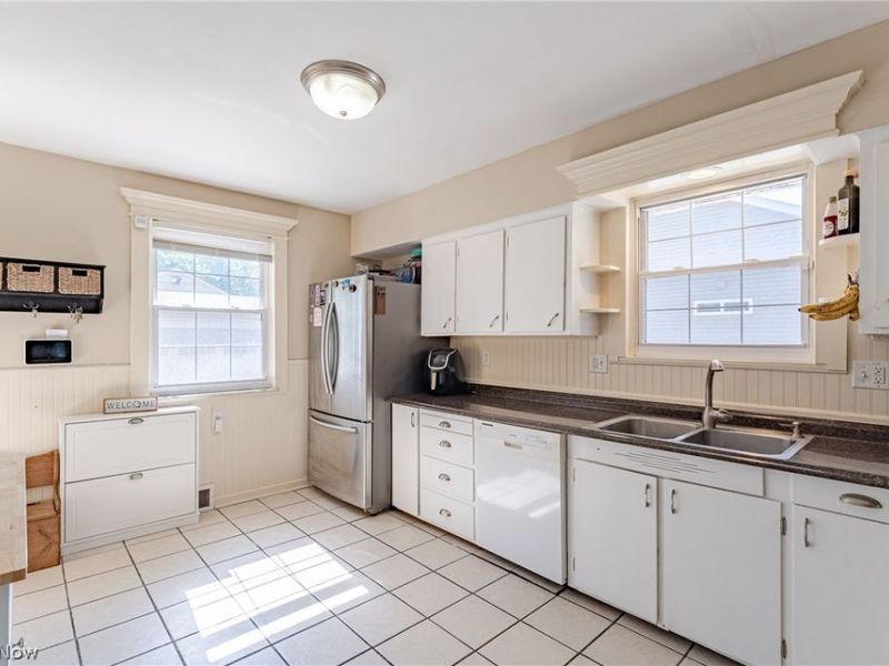 3407 Clague Road , North Olmsted, OH 44070 Photo 8