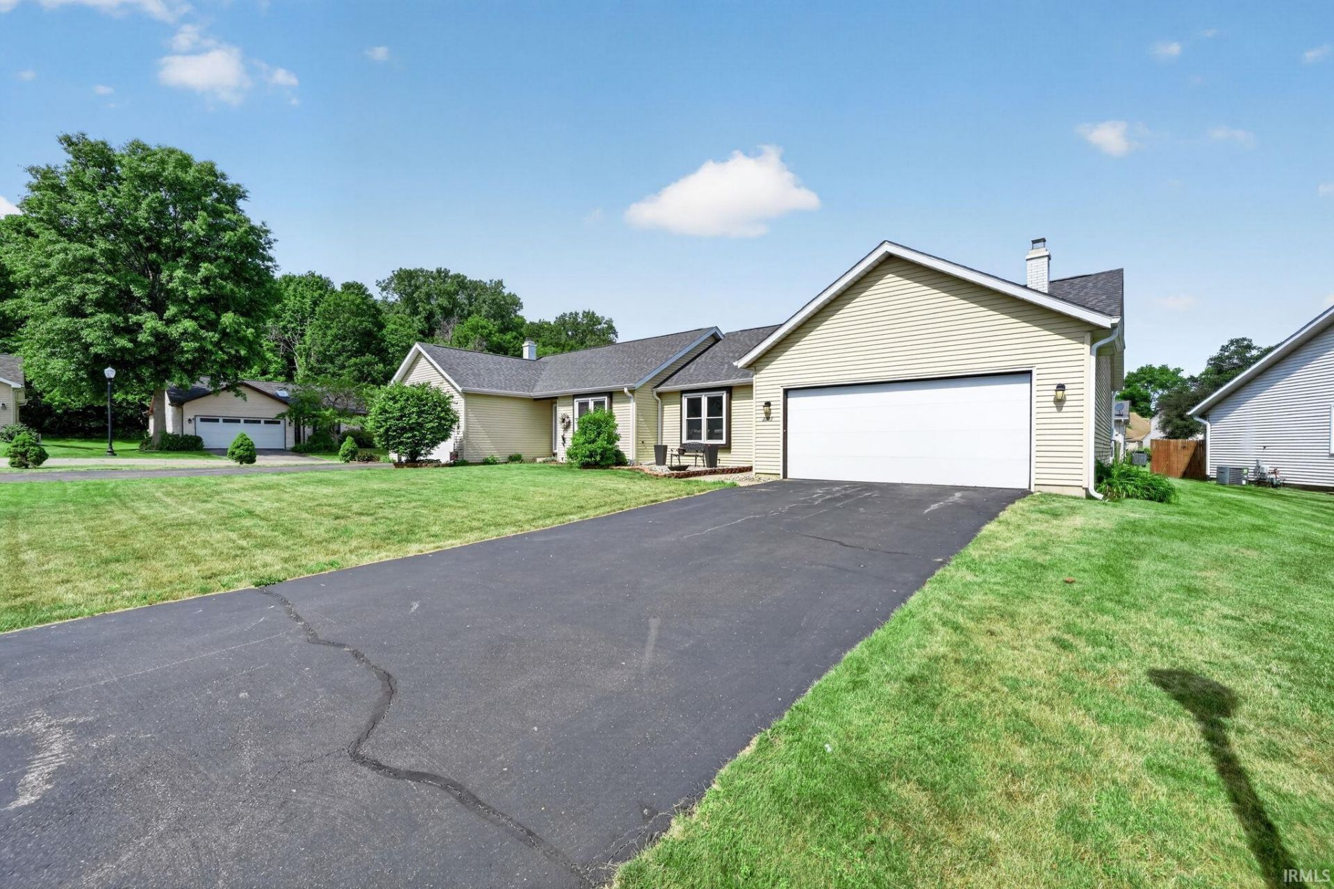 2021 Poppy Court, Mishawaka, IN 46544 Main Photo