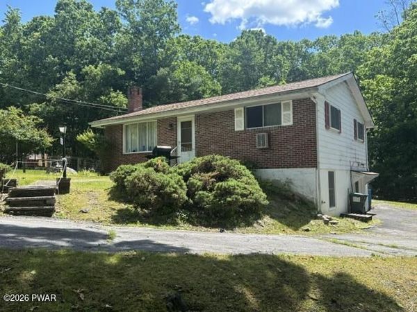 119 Puma Court , Dingmans Ferry, PA 18328