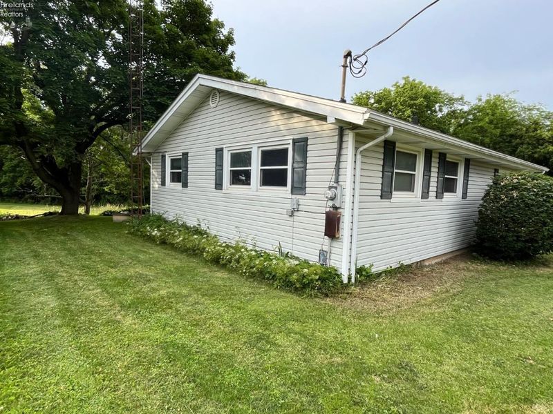 4003 Harris Road, Sandusky, OH 44870 Photo 4