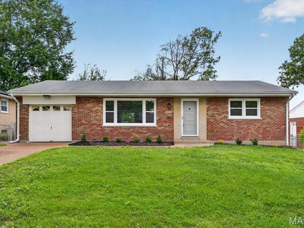 8419 Craighill Drive, Affton, MO 63123