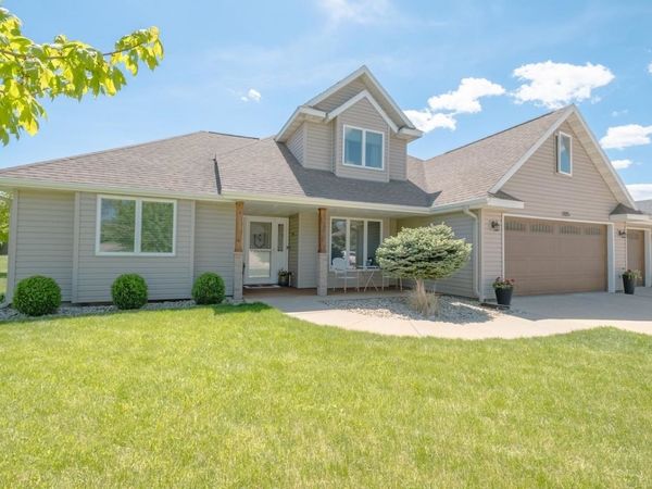 1105 29th Street, Spirit Lake, IA 51360