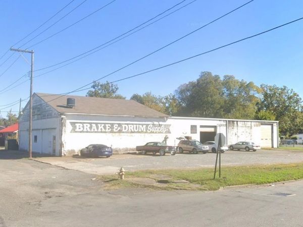 1714 W 6th Avenue, Pine Bluff, AR 71901